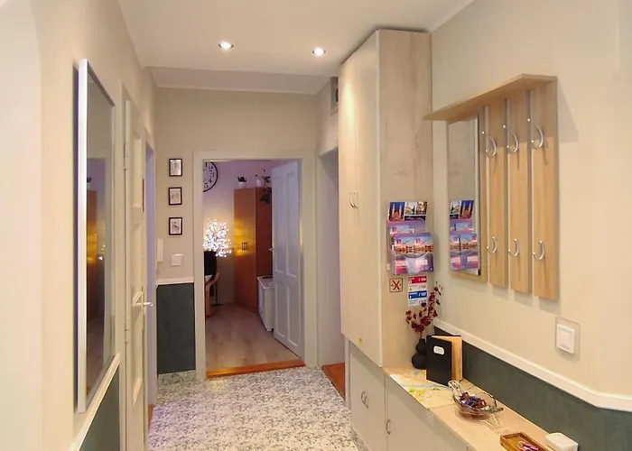 Apartament Center *